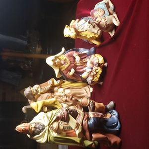 NATIVITY FIGURINES SET(porcelain)